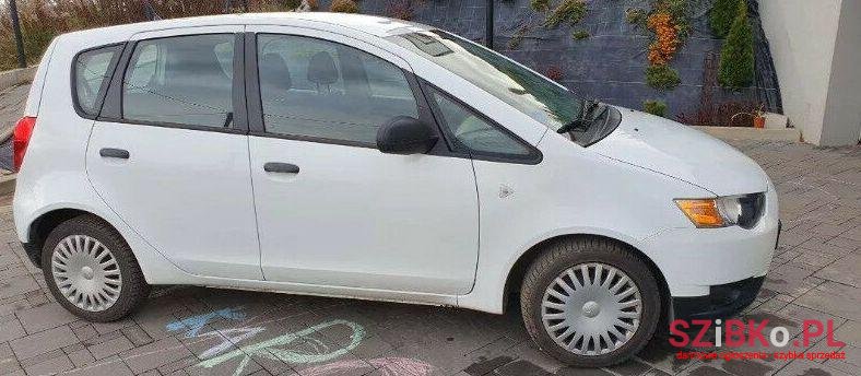 2012' Mitsubishi Colt photo #1