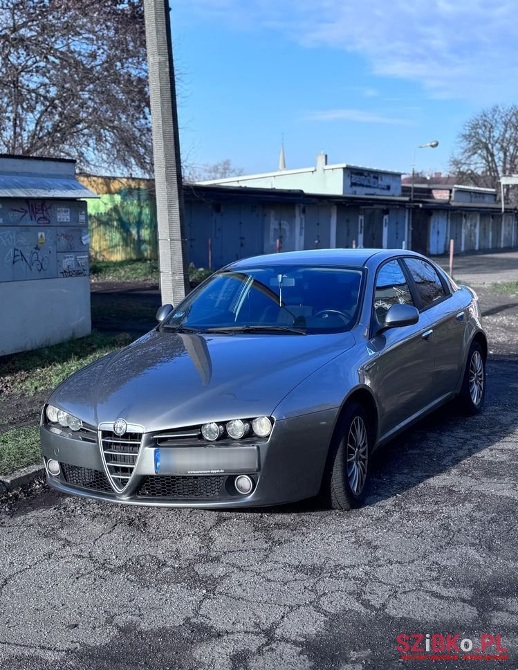 2006' Alfa Romeo 159 1.9Jts Impression photo #2