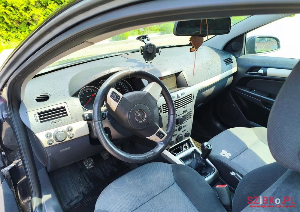 2007' Opel Astra 1.6 Cosmo photo #5