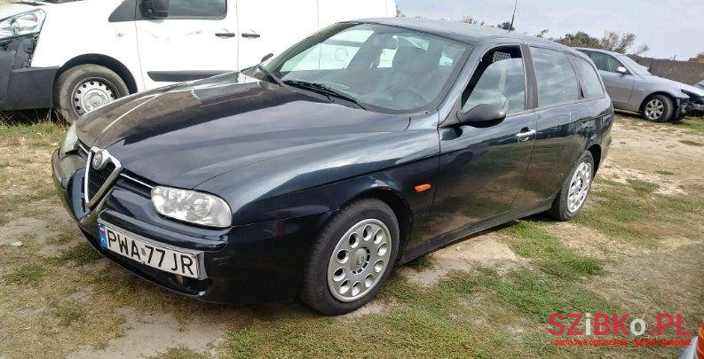 2001' Alfa Romeo 156 photo #1
