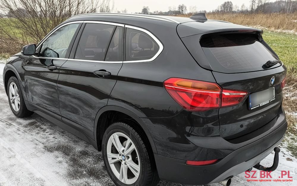 2016' BMW X1 Sdrive18I photo #5