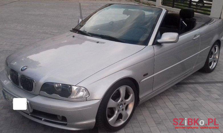 2003' BMW Seria 3 photo #1