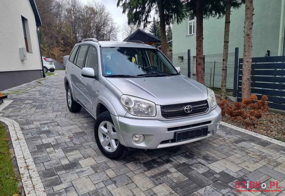 2004' Toyota RAV4 2.0 Vvt-I 4X4 photo #1