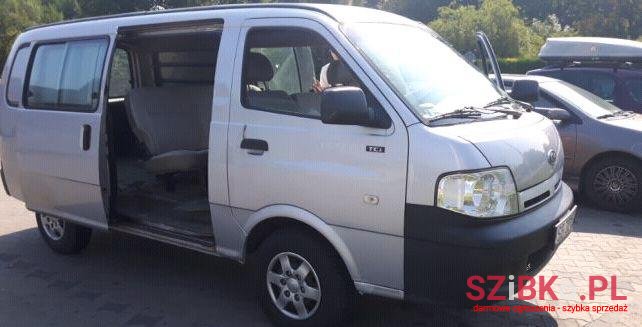 2005' Kia Pregio photo #1