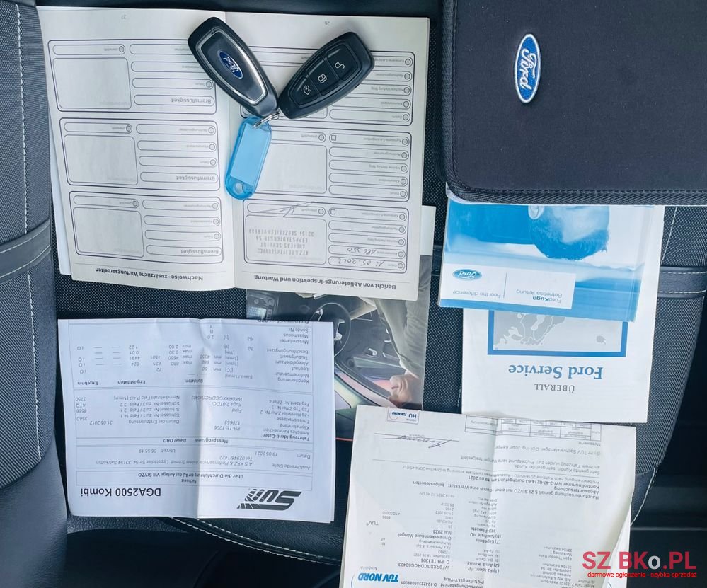 2012' Ford Kuga photo #6