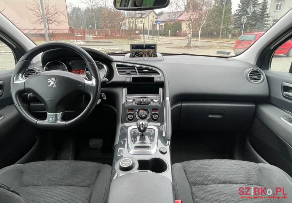 2014' Peugeot 3008 photo #2