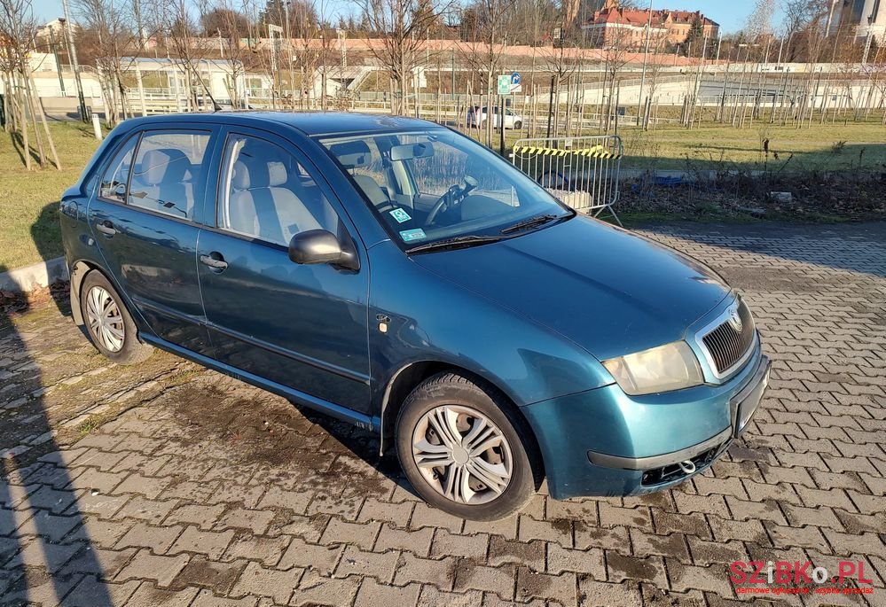 2003' Skoda Fabia photo #2