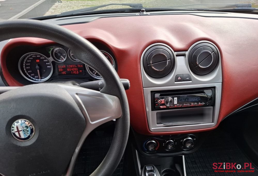 2009' Alfa Romeo MiTo photo #1