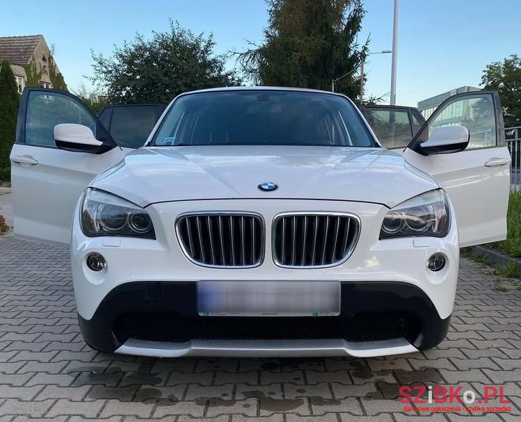 2012' BMW X1 Xdrive20I photo #1