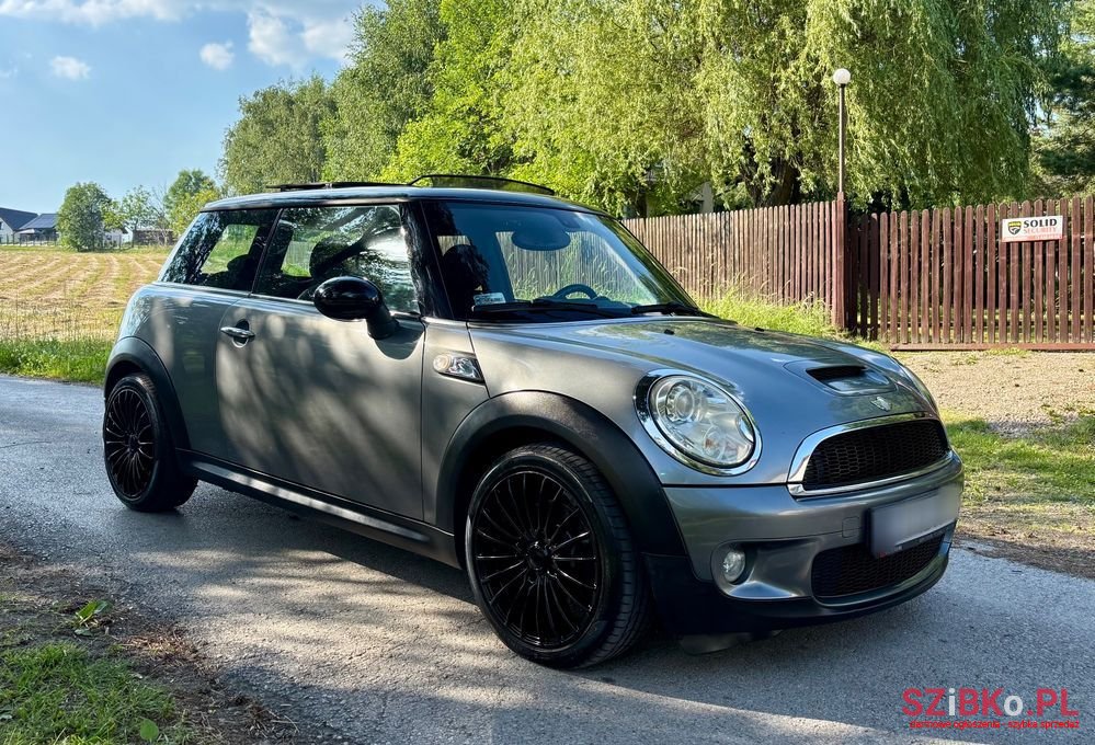 2007' MINI Cooper S Standard photo #5