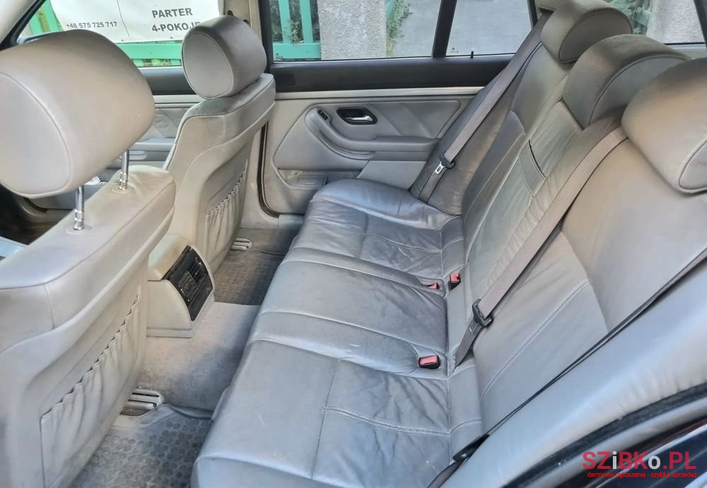 2000' BMW 5 Series photo #3