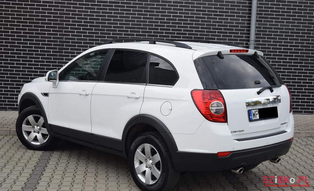 2011' Chevrolet Captiva photo #5