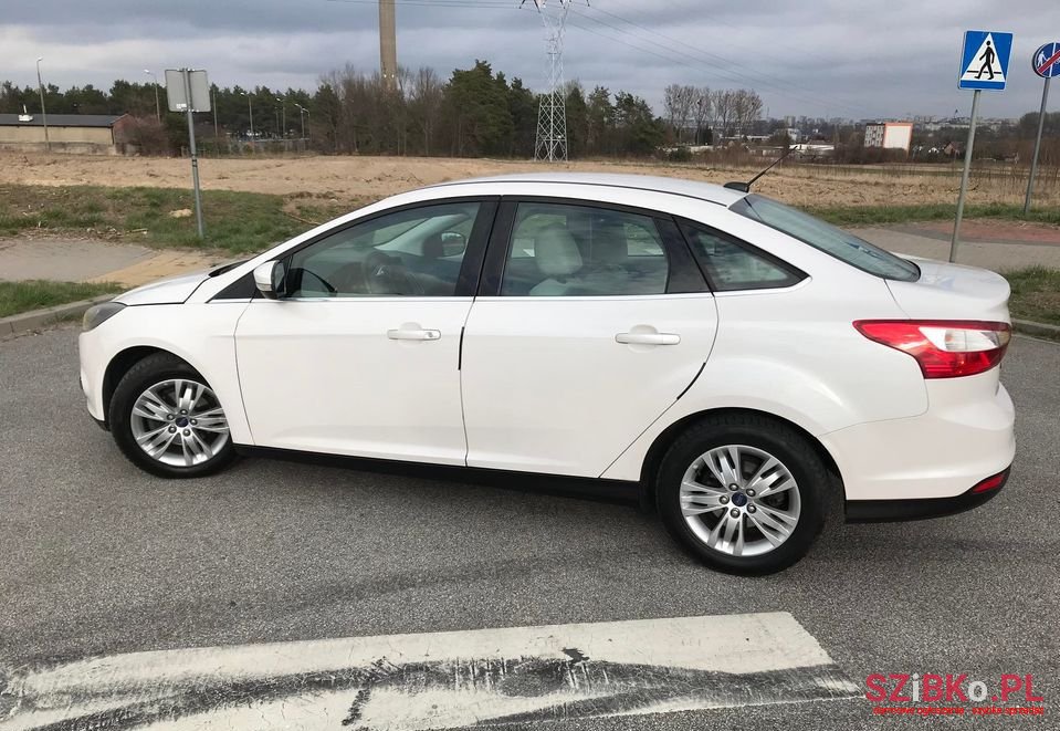 2012' Ford Focus photo #2