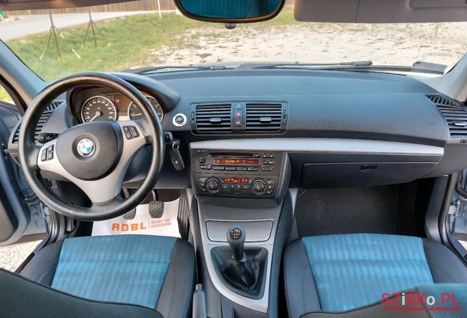 2004' BMW Seria 1 photo #4