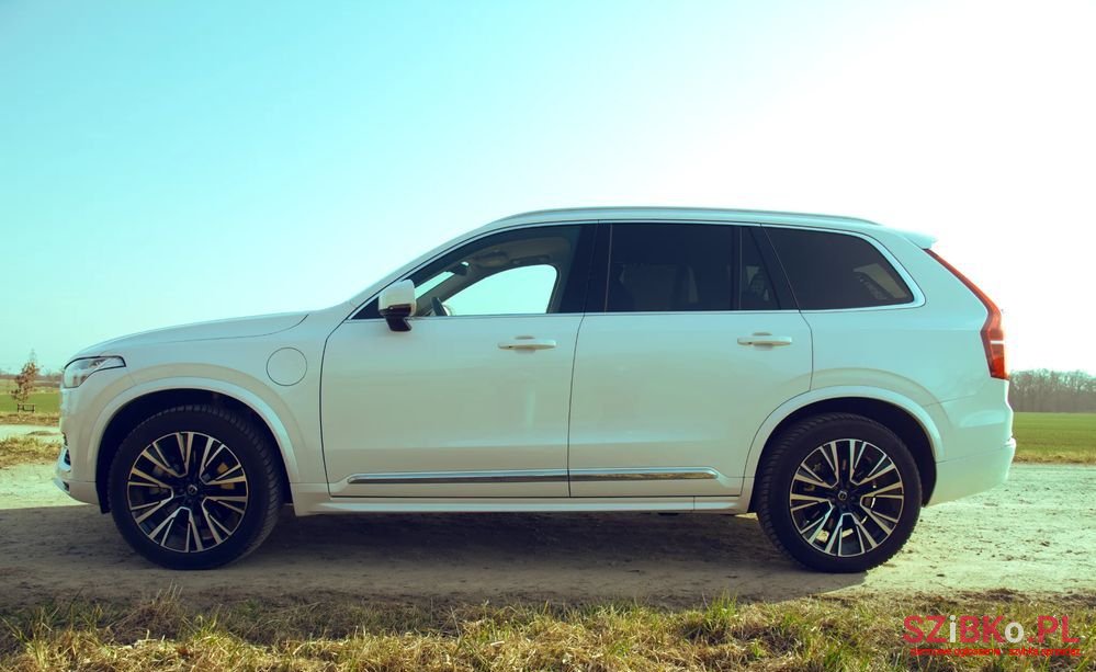 2024' Volvo Xc 90 photo #2