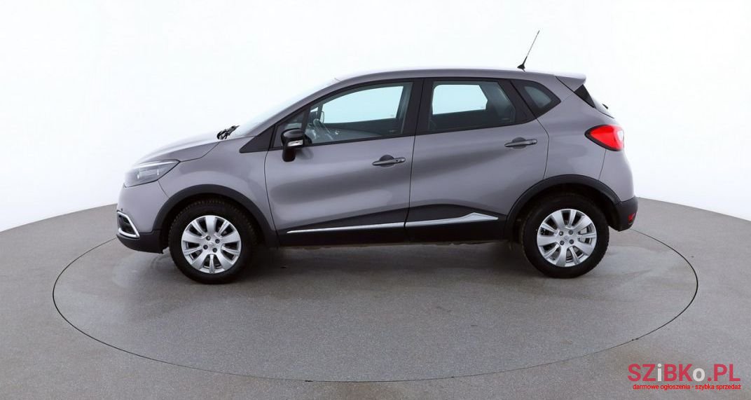2015' Renault Captur photo #2
