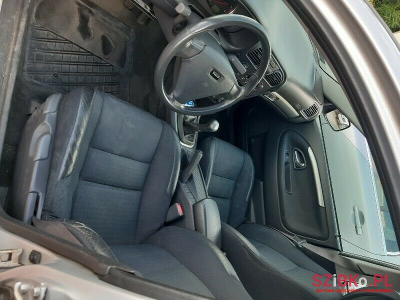 2004' Volvo S40 photo #1