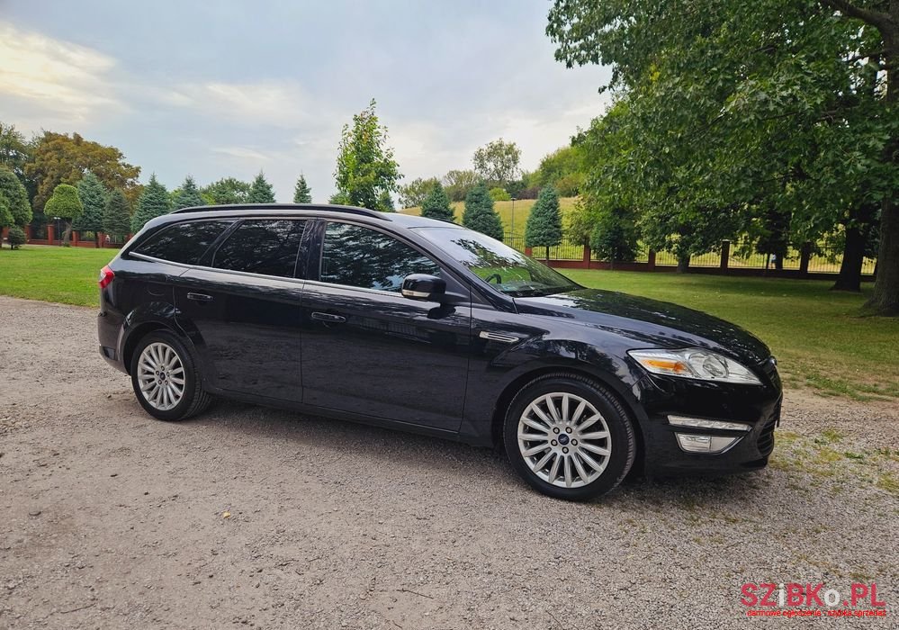 2014' Ford Mondeo photo #4