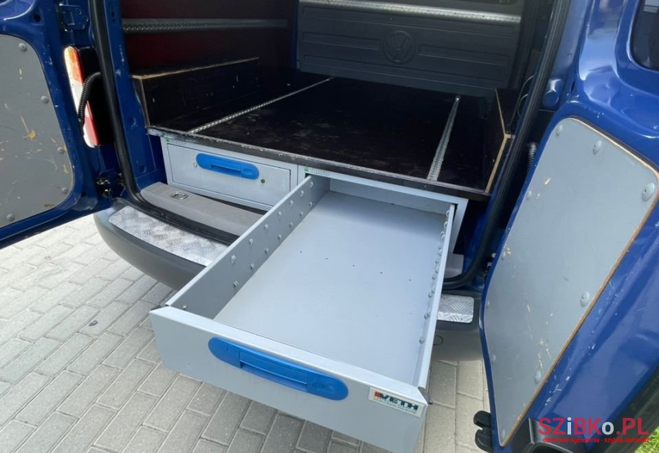 2008' Volkswagen Caddy photo #6