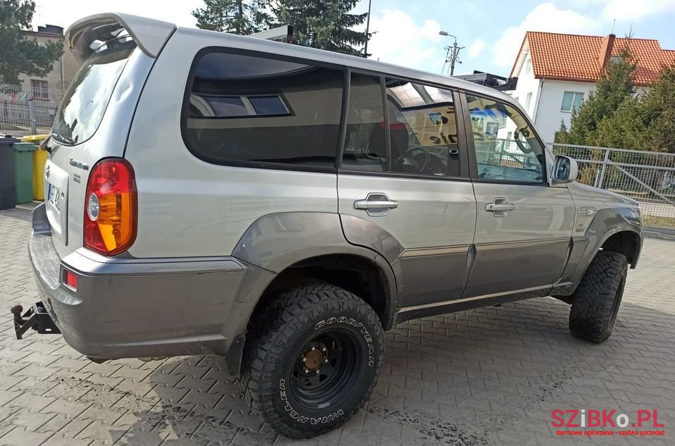 2003' Hyundai Terracan photo #4