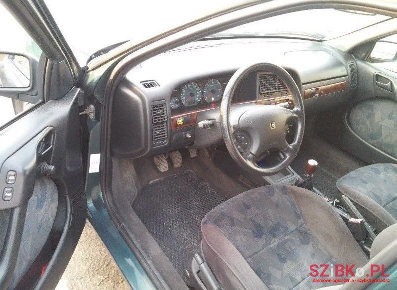 2001' Citroen Xantia photo #2