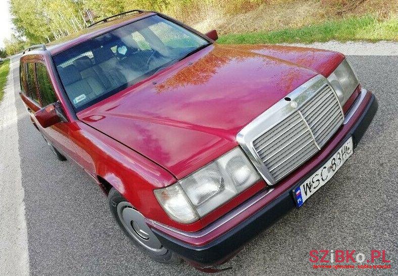 1992' Mercedes-Benz W124 photo #1