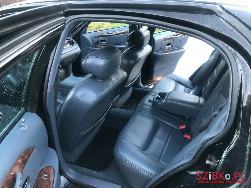 2001' Lincoln photo #5