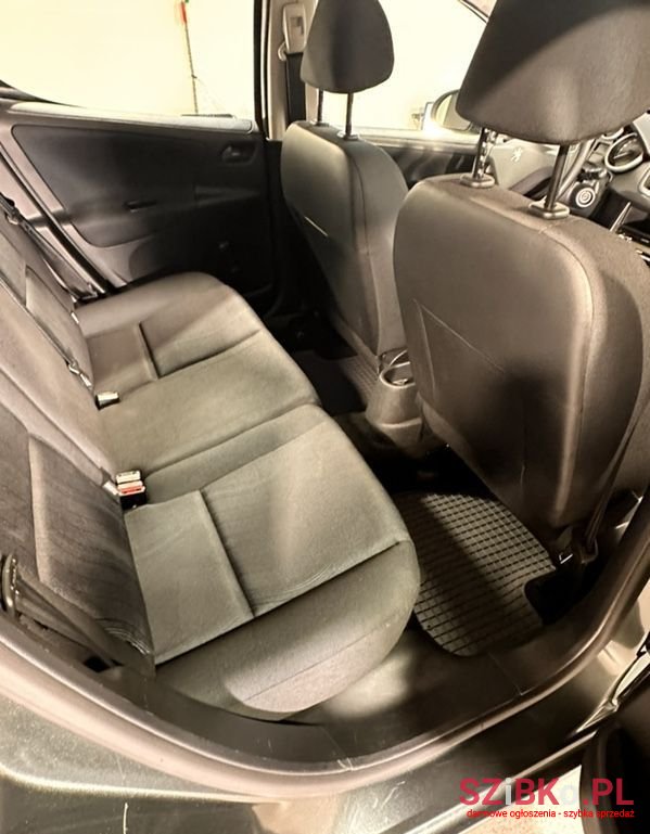 2007' Peugeot 207 1.4 Presence photo #6