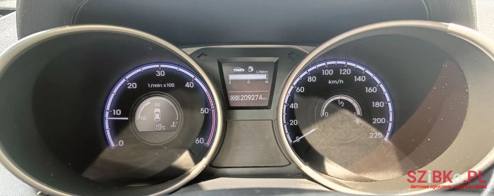 2011' Hyundai ix35 2.0 Crdi 2Wd Comfort photo #5