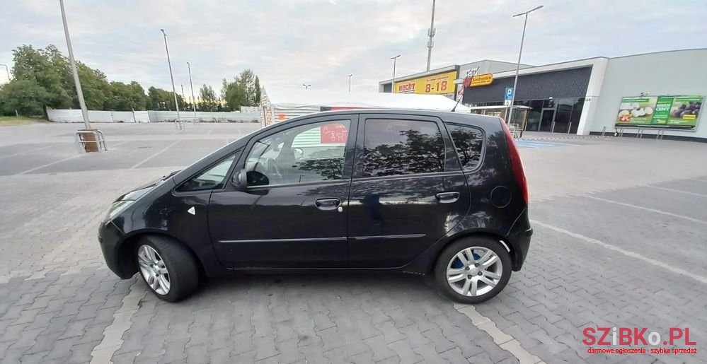 2008' Mitsubishi Colt 1.5 Did Invite photo #3