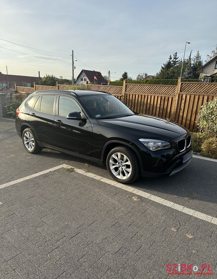 2013' BMW X1 Xdrive18D photo #2