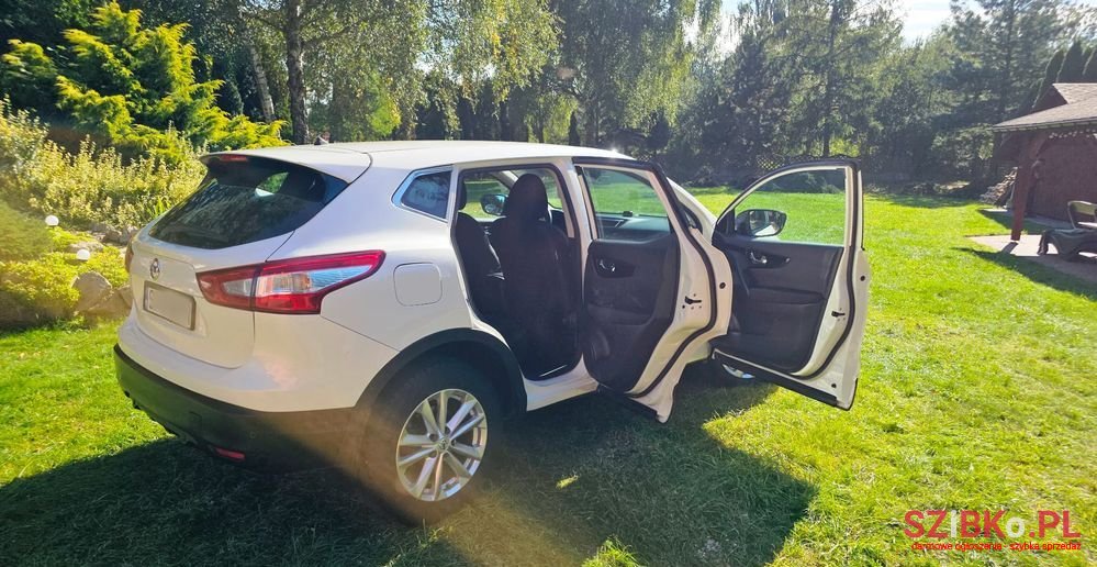 2015' Nissan Qashqai photo #5