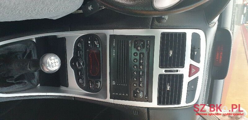 2004' Peugeot 307 photo #4