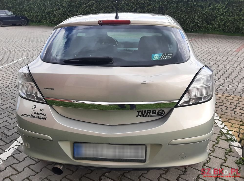 2006' Opel Astra Gtc 1.8 Edition photo #4