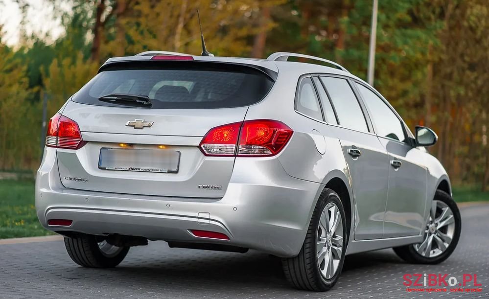 2012' Chevrolet Cruze photo #2