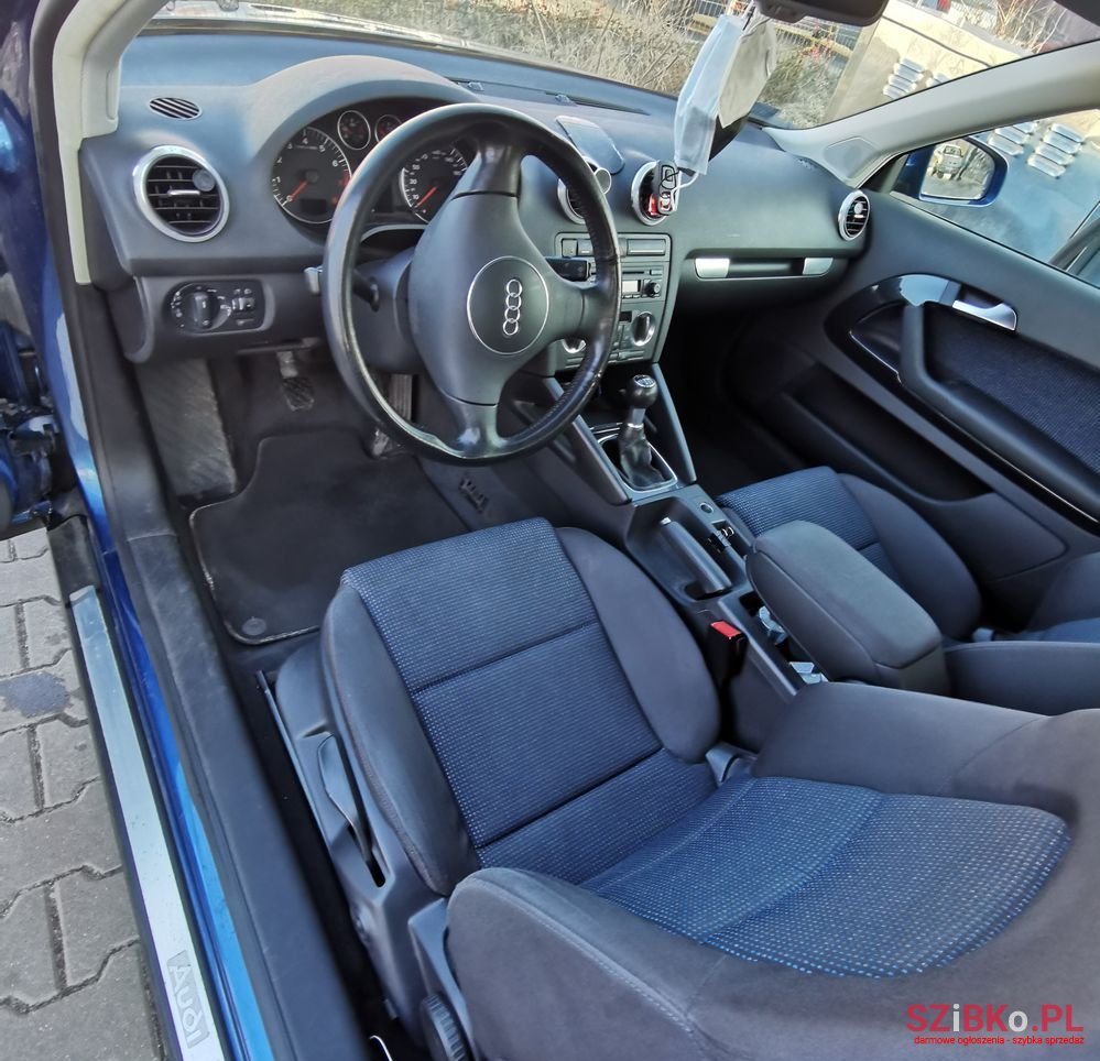 2003' Audi A3 1.6 Ambiente photo #4