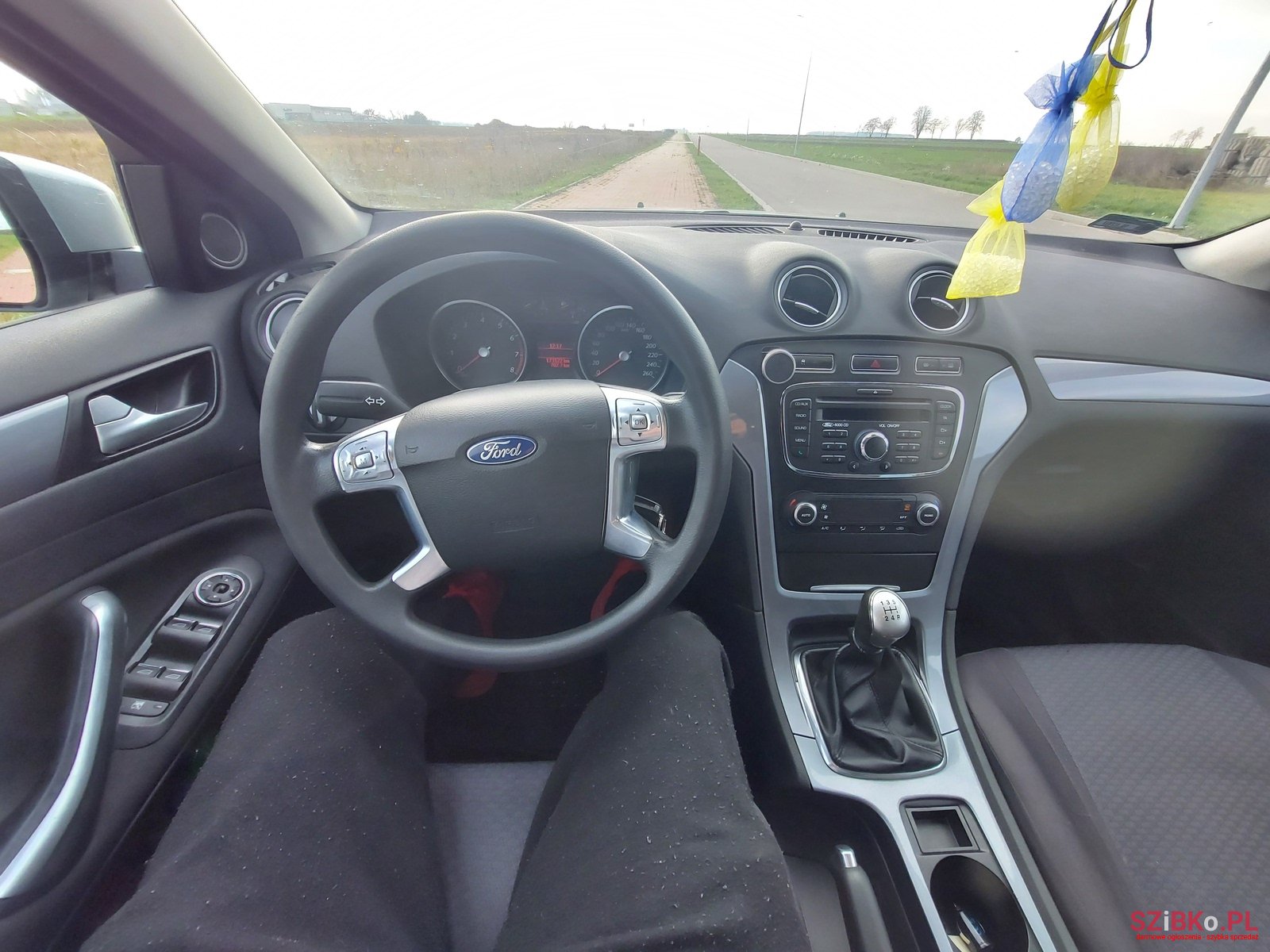 2012' Ford Mondeo MK4 FL photo #4