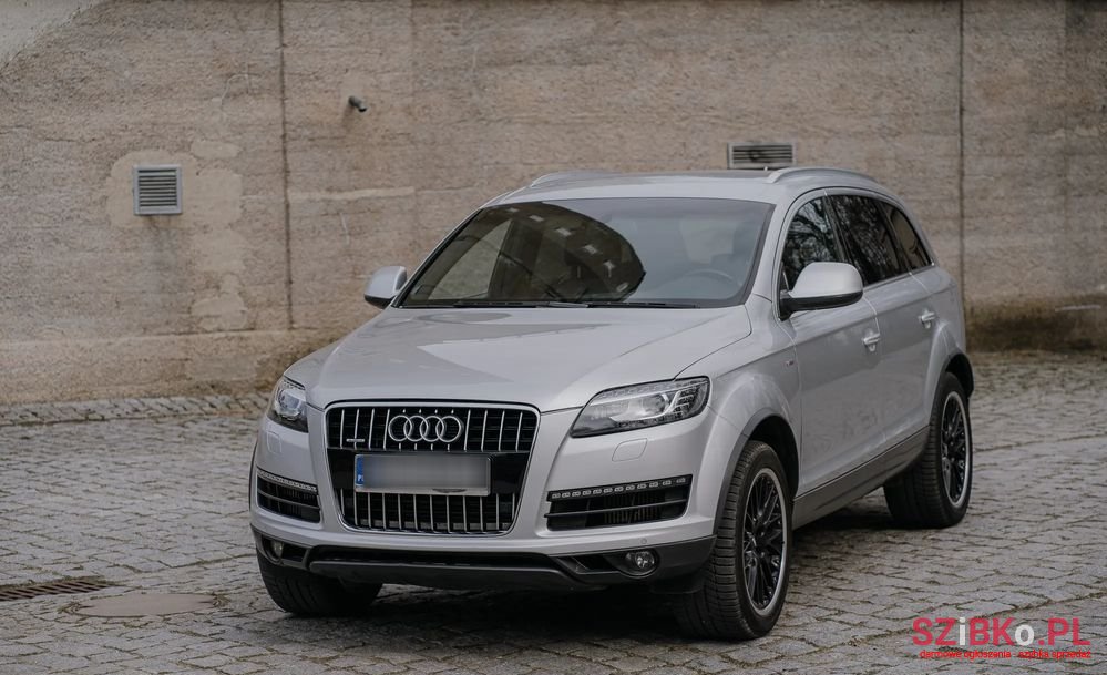 2014' Audi Q7 photo #2