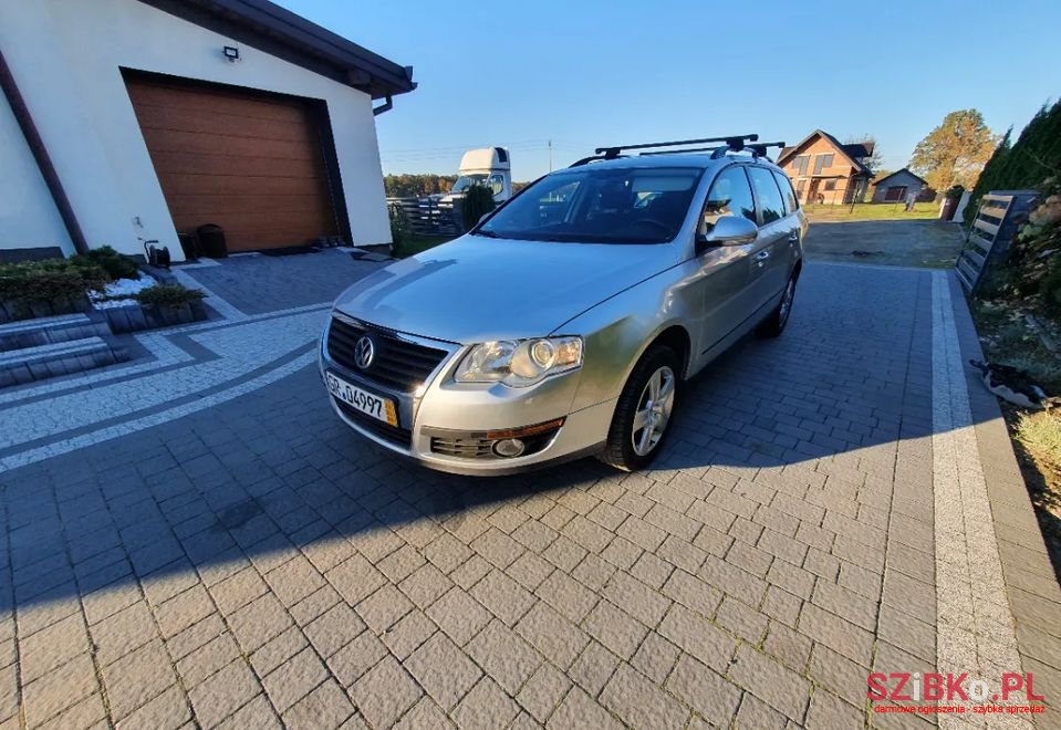 2007' Volkswagen Passat photo #3