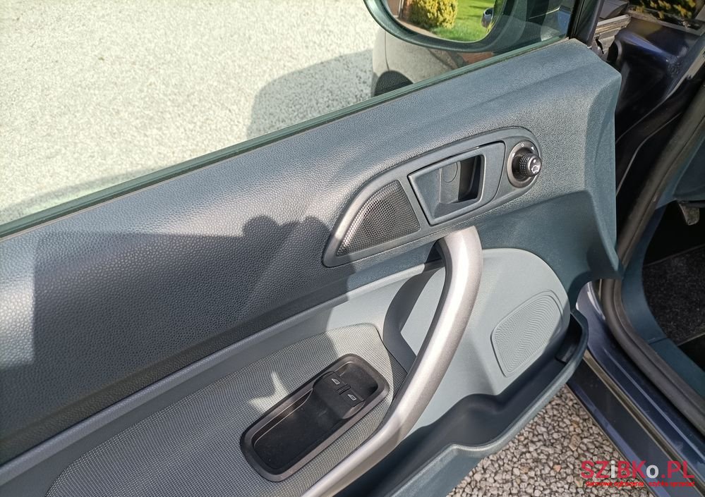 2009' Ford Fiesta 1.4 Tdci photo #5