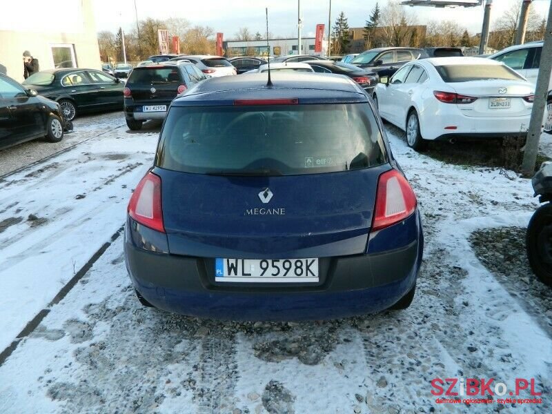 2004' Renault Megane photo #5