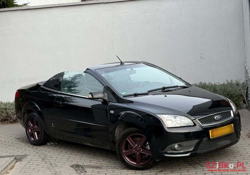 2008' Ford Focus photo #2