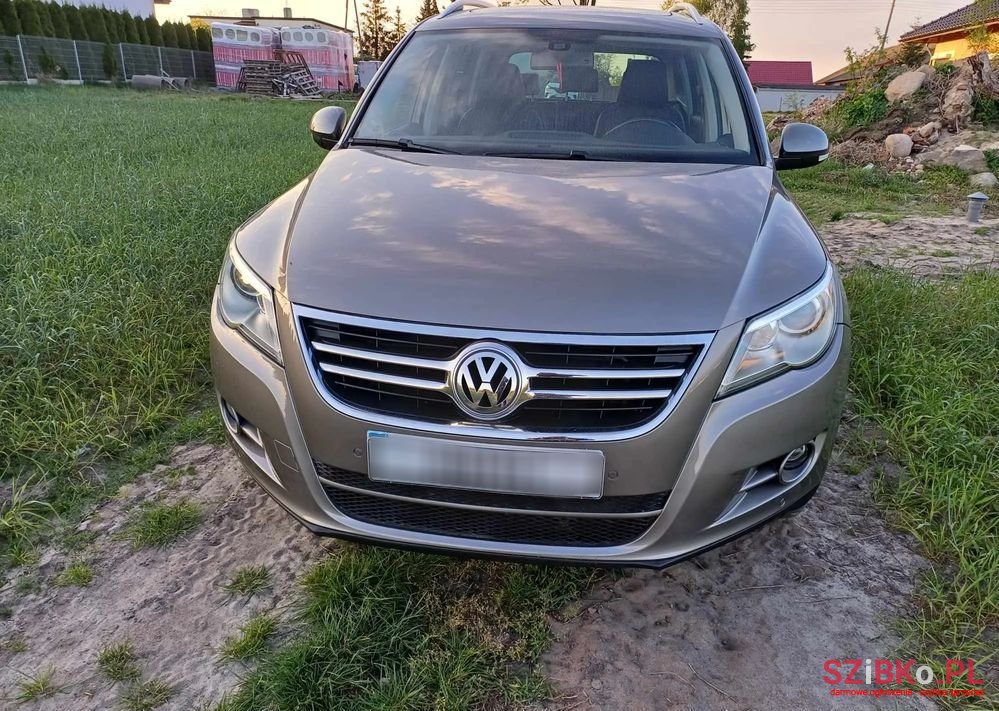 2008' Volkswagen Tiguan photo #4