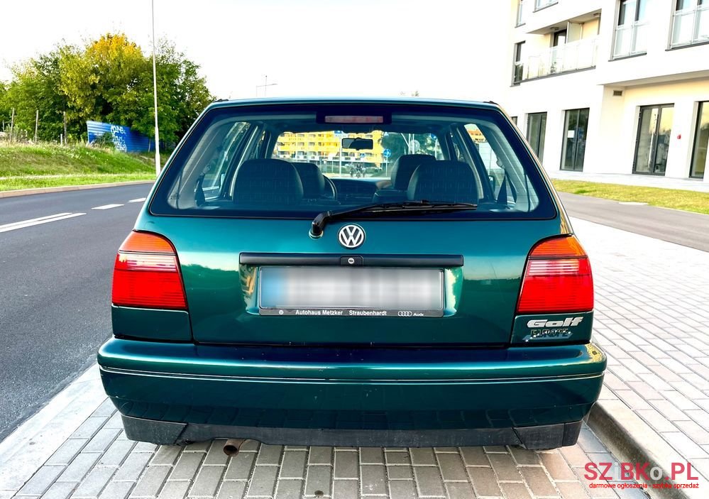 1996' Volkswagen Golf 1.6 photo #5