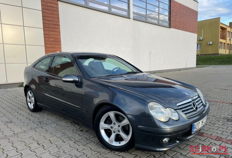 2004' Mercedes-Benz Klasa C photo #3