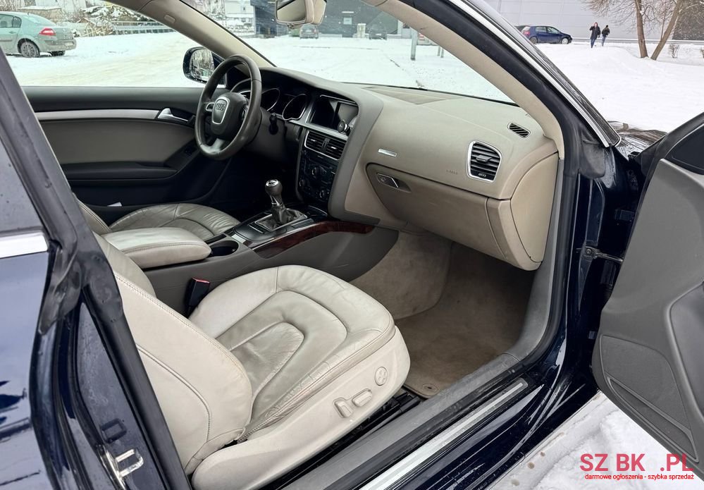 2009' Audi A5 1.8 Tfsi photo #5