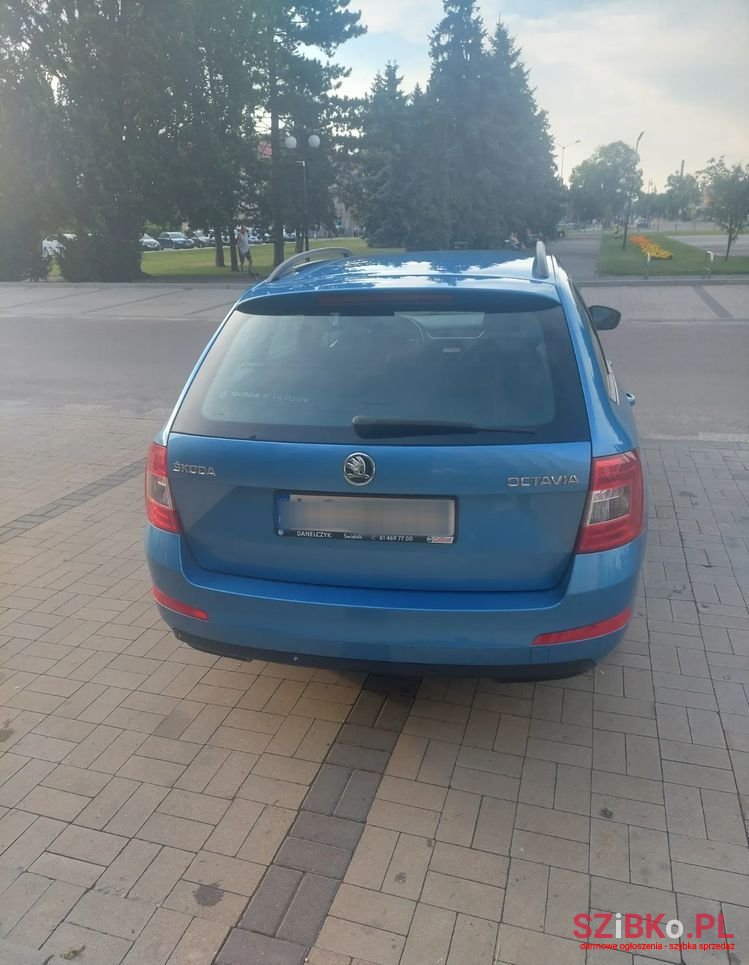 2015' Skoda Octavia 1.8 Tsi Elegance photo #3