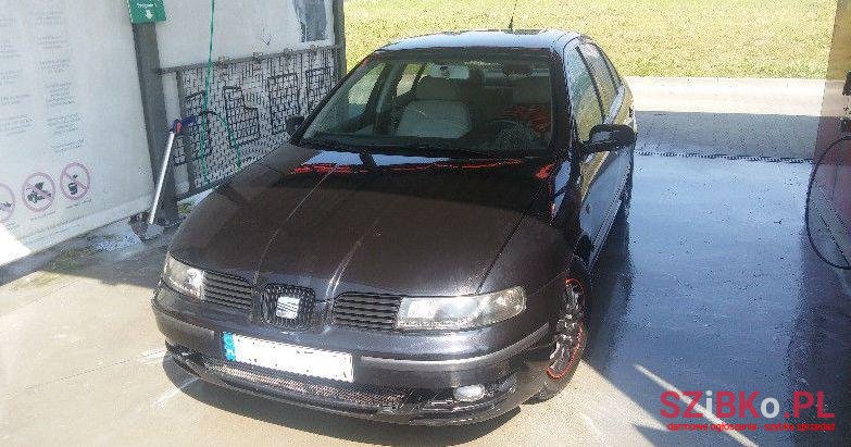 1999' SEAT Toledo photo #1