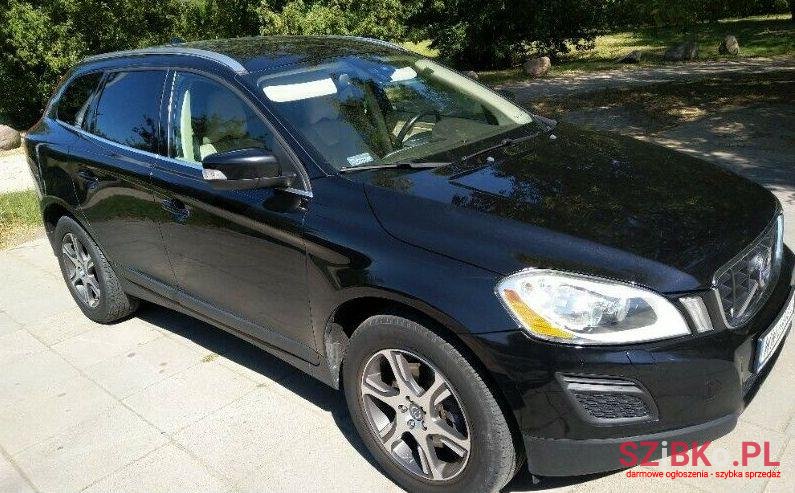 2011' Volvo XC60 photo #1