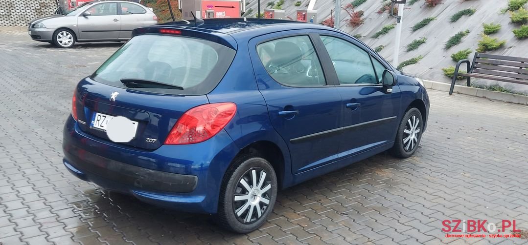2006' Peugeot 207 photo #2